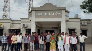 ભચાઉ તાલુકા ના મનફરામાં રેતીના ધંધાને લઈને વિવાદ વકર્યો, યુવાન પર હુમલાના આક્ષેપથી ગ્રામજનોમાં ભય